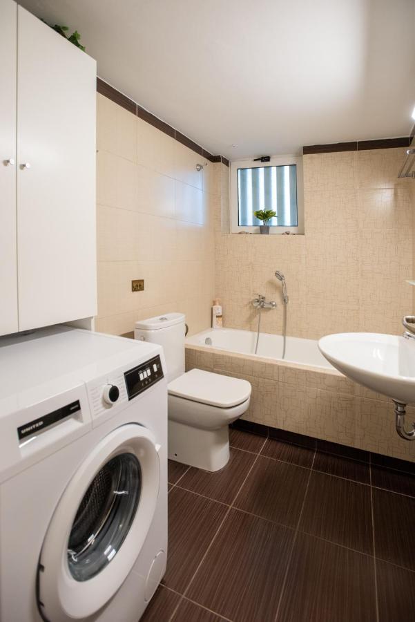 Apartment Blue Ark Acropolis Spirit