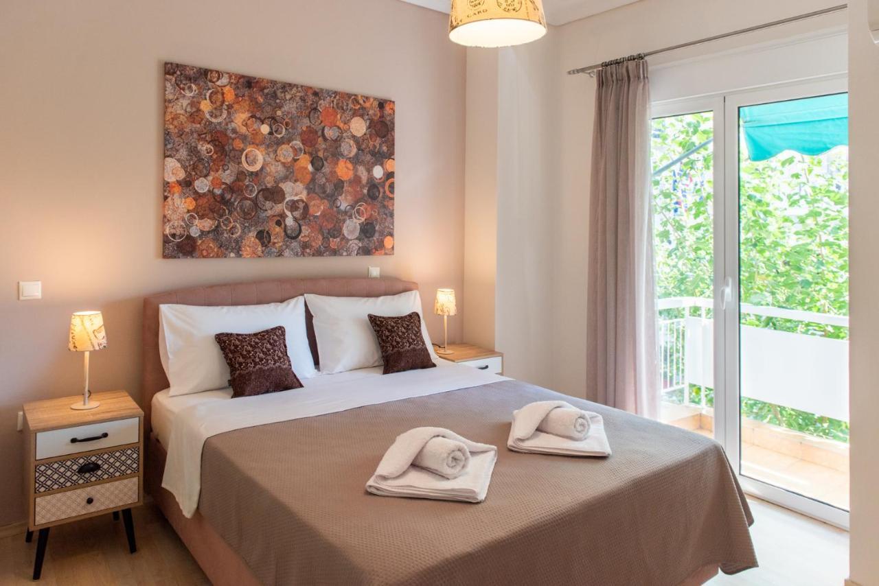 Blue Ark Acropolis Spirit Apartment